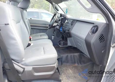 2015 Ford F250 Super Duty from USA, damaged, VIN 1FTBF2A65FEB75104